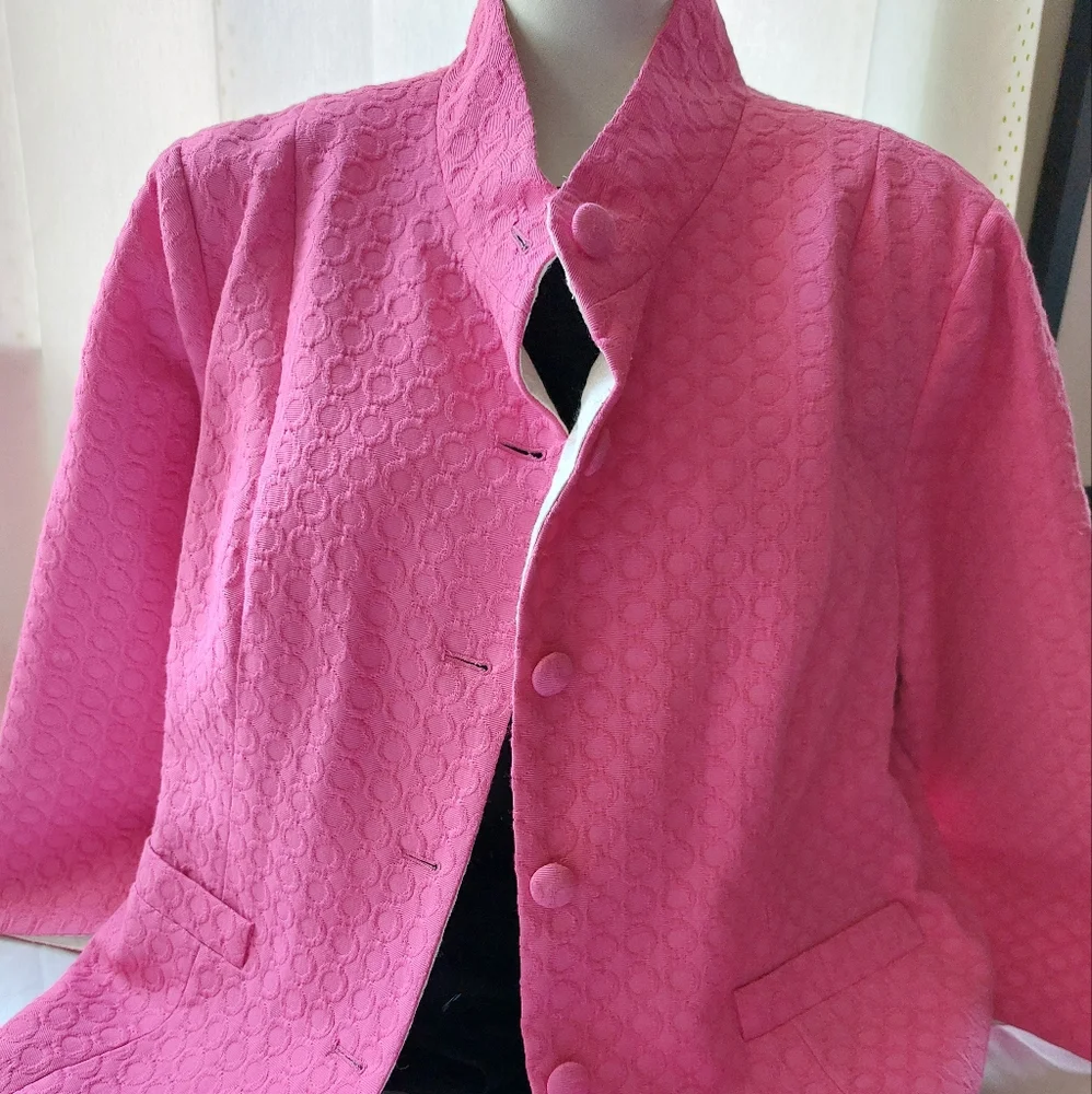 Linea Jacket. 2X - Picture 1 of 10